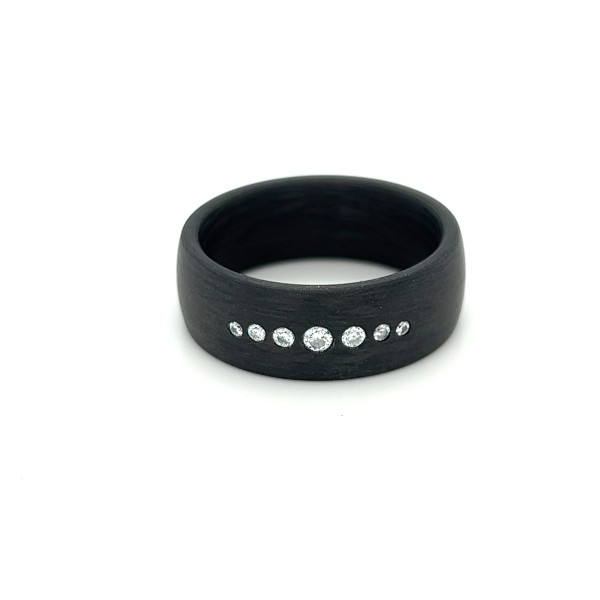 Carbon Ring mit 7 Brillanten 0,14 ct TW/SI